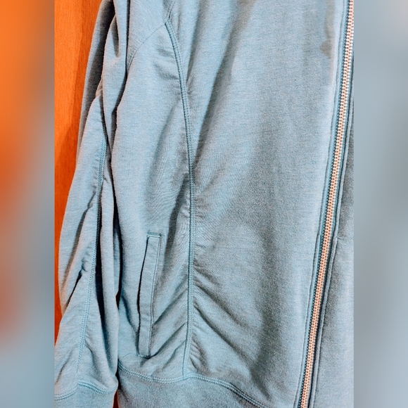 🌼Champion 🌼 zip up hoodie size large - Picture 8 of 9